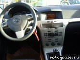  3:  Opel Astra H hatchback (L48)