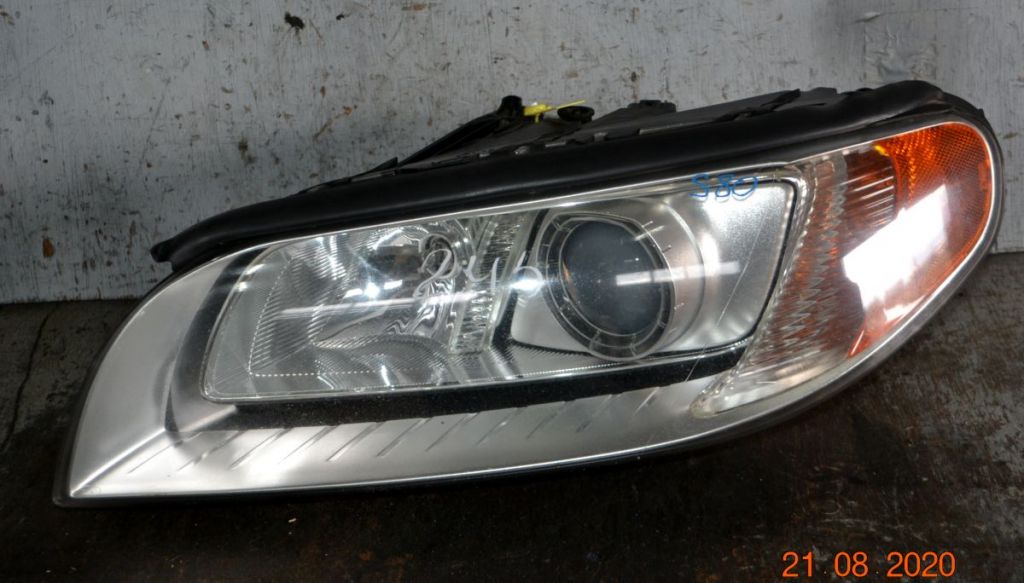 Купить Фары На Volvo Xc70 200 2004