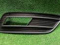 Накладка противотуманной фары Audi / VW A4 IV, рестайлинг , правая фотография №1
