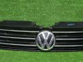 Решетка радиатора Audi / VW Джетта 6 , с 2015 года фотография №1