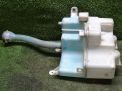 Бачок стеклоомывателя Toyota / LEXUS RX330 MCU33 фотография №2